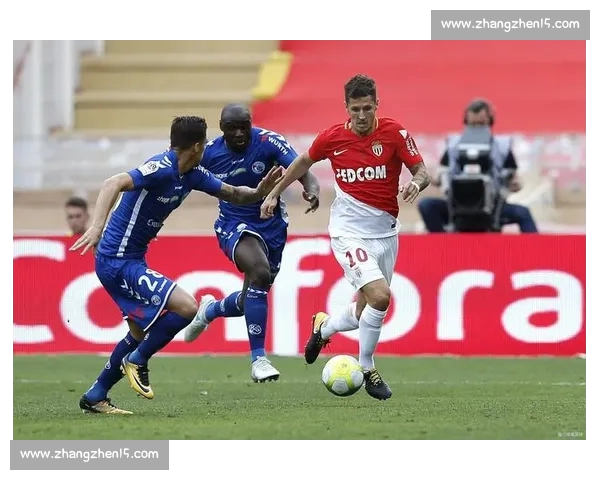 今日足球赛事聚焦：各大联赛精彩对决，焦点比赛一触即发